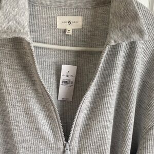 Lou & Grey Light Gray Zip-Up V-Neck Sweater